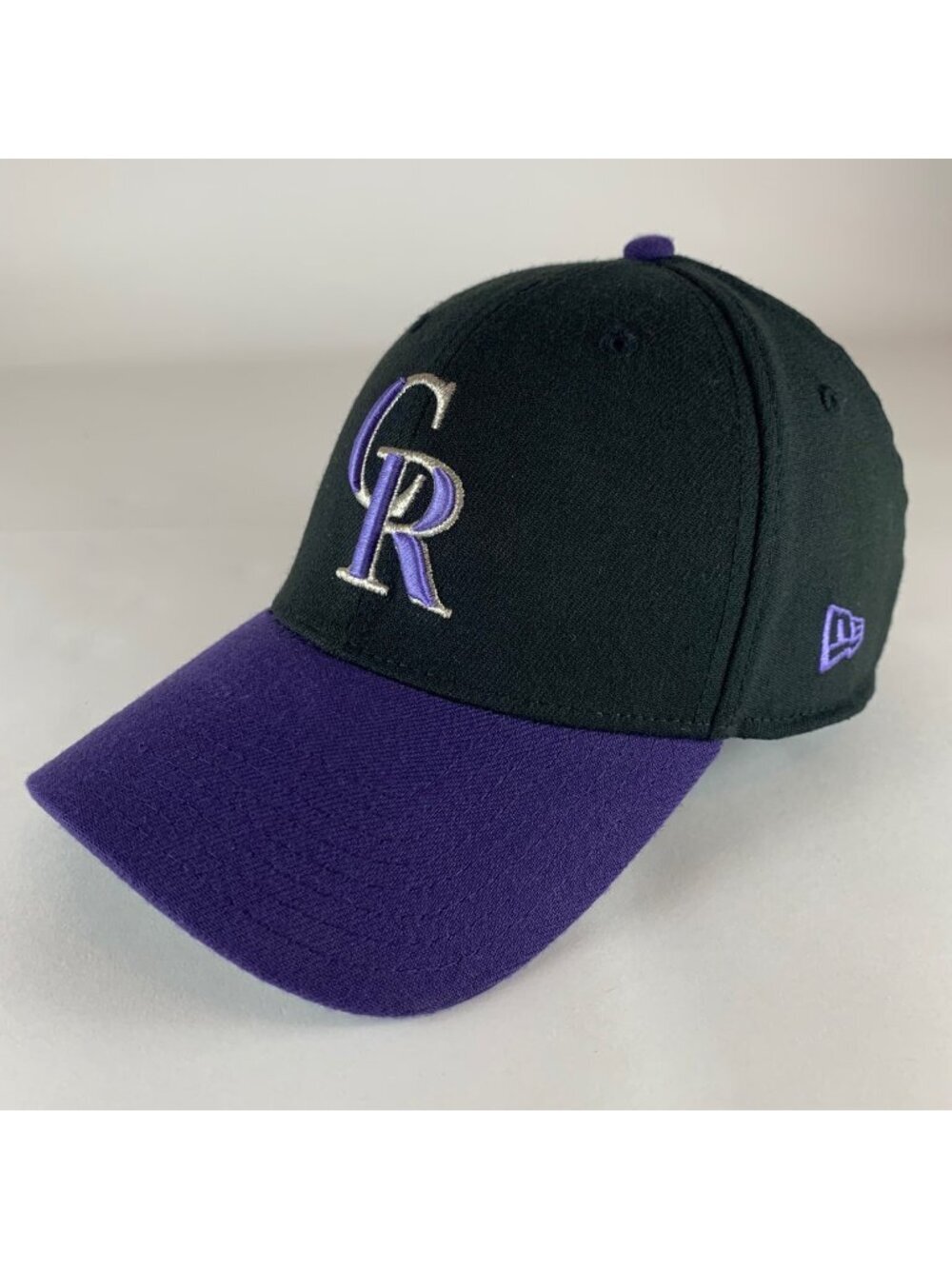 Colorado Rockies MLB Black Purple New Era 39Thirty Stretch Fitted Hat Mens M/L